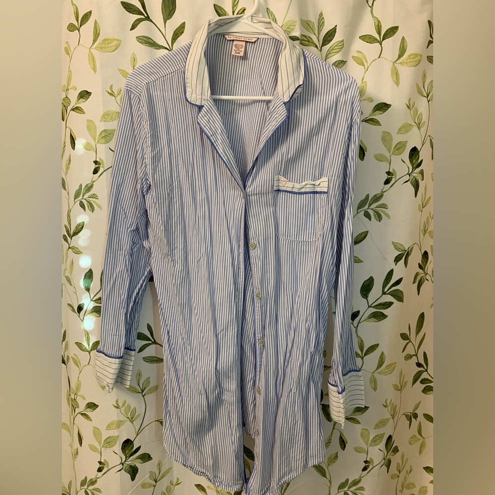 Victoria's Secret Blue&White Striped Women’s Long Sleeved Sleep Shirt BNWOT S